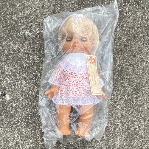 Sonni mädchen spielpuppe - sonni, mädchen-spielpuppe