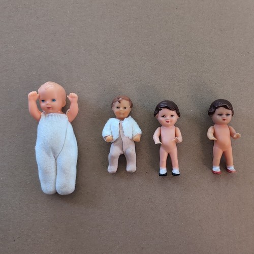 Puppen aus ddr zeiten - , ari