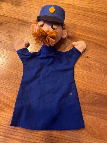 Klassische ddr künstlerpuppe - ddr,