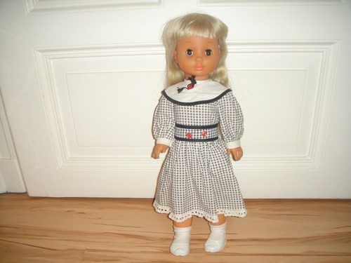 Ddr kult puppe ostalgie - ddr,