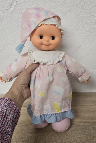 Nette kunststoff puppe ddr - nette,