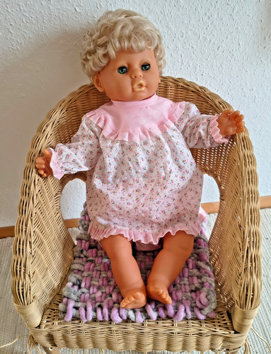 Sehr große ddr - große, ddr-babypuppe